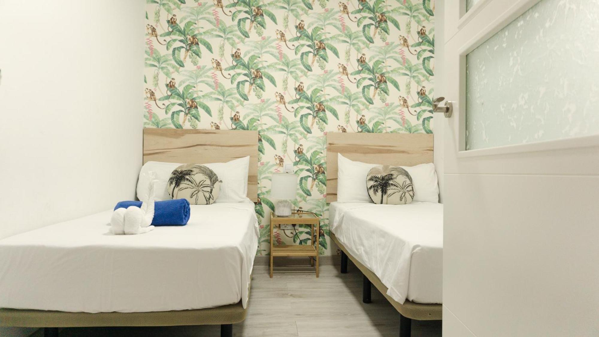 Agueita Surf Lodge ลาสปัลมาส เด กรานคานาเรีย ภายนอก รูปภาพ